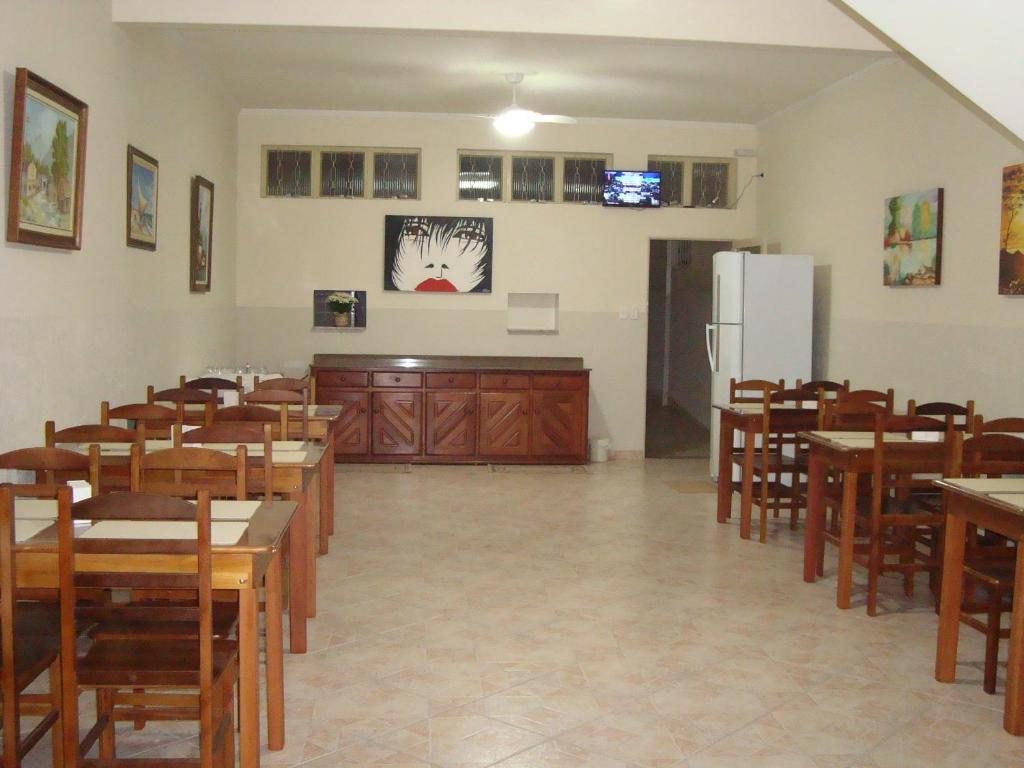 Hotel Perez Pouso Alegre Exteriör bild